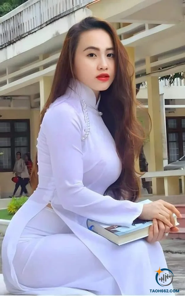 Áo dài satin mỏng 7