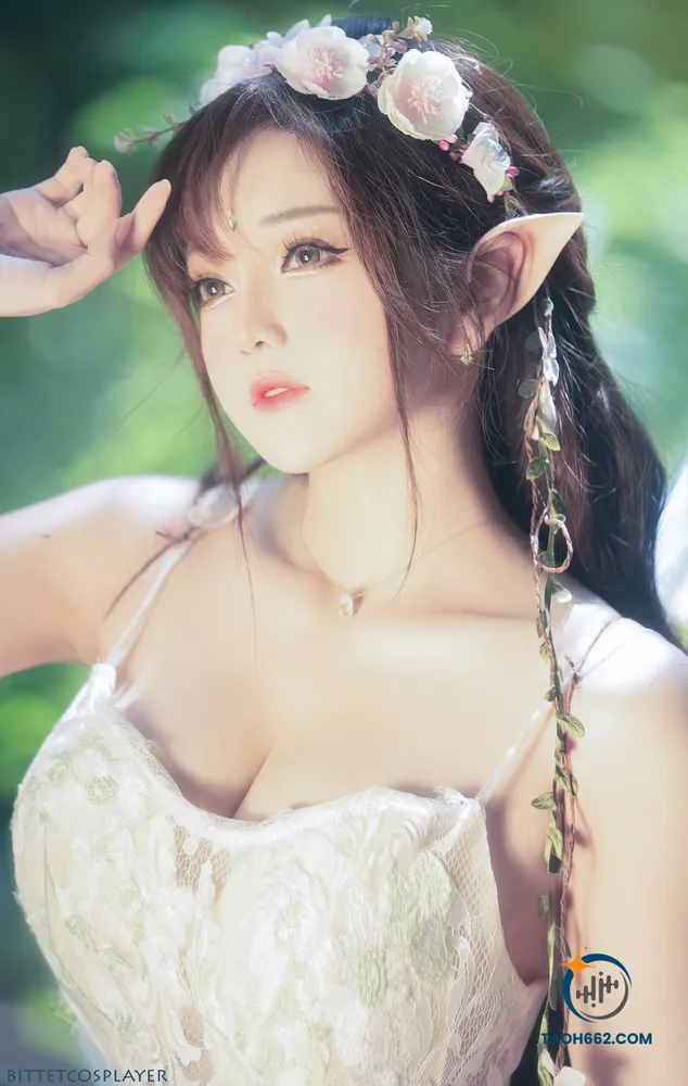 Trang bít tết cosplay