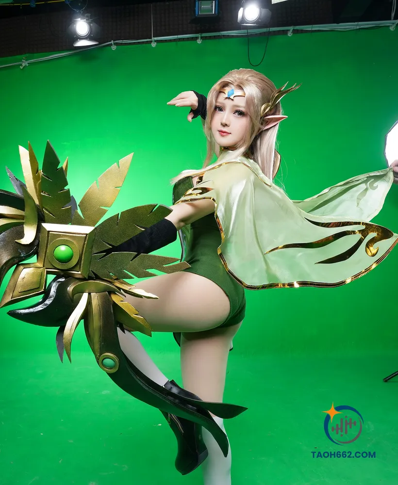 trang bit tet cosplay 4