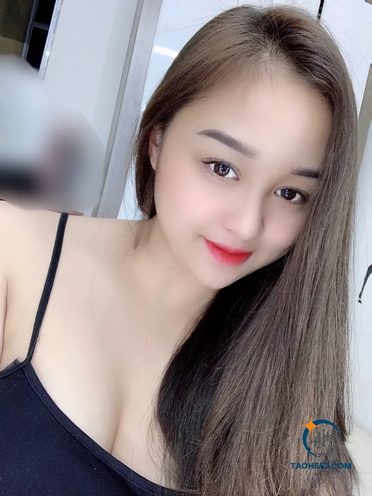 Hot girl Gia Lâm Quỳnh Phương sinh năm bao nhiêu?